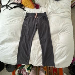 Figs Kade Cargo Scrub Pants